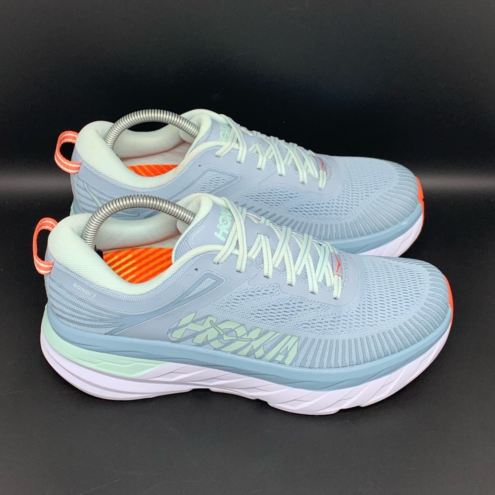 Hoka One Bondi 7 Running Shoes Women’s Sz 9.5. Put better insoles in the shoes.